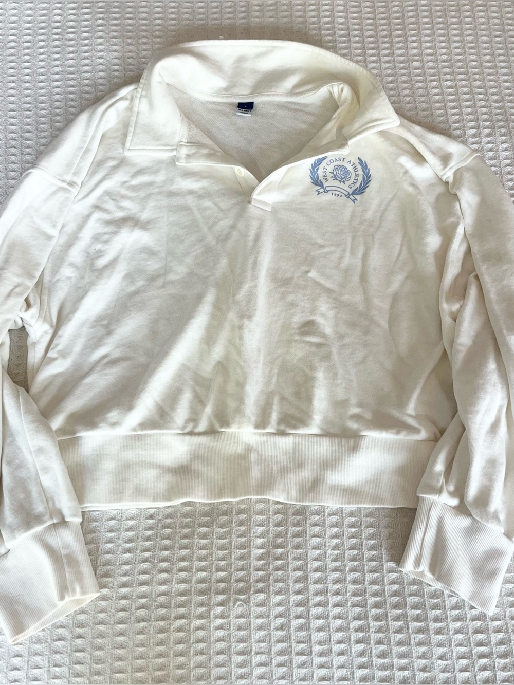 Old Navy White Polo-Style V‑Neck Pullover with Light Blue Crest